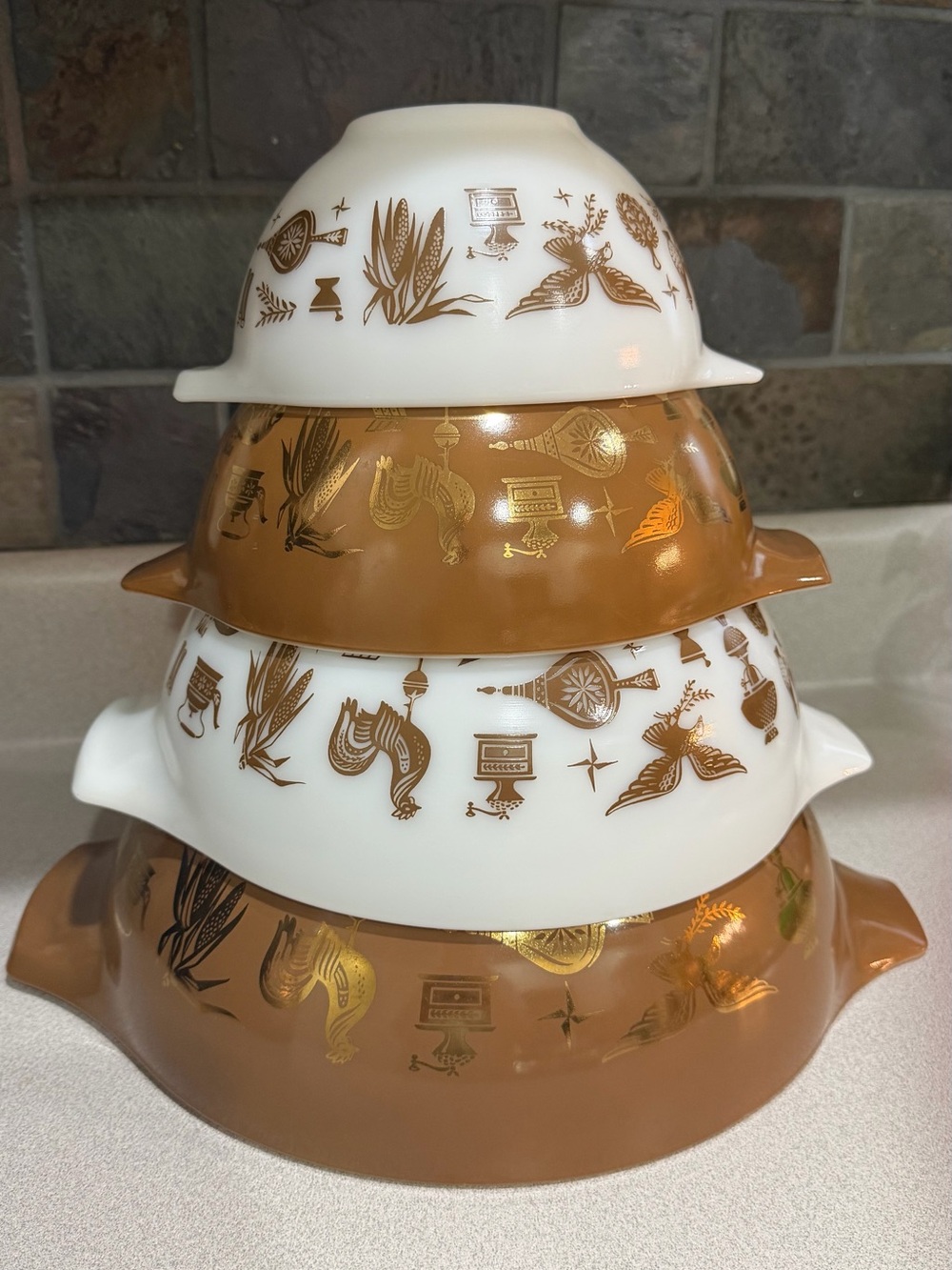 Pyrex 441-444 Cinderella Early Nesting Bowls